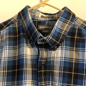 Men’s Eddie Bauer Classic Fit L blue plaid with yellow